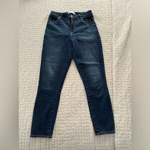 Abercrombie 28” super skinny ankle NWOT